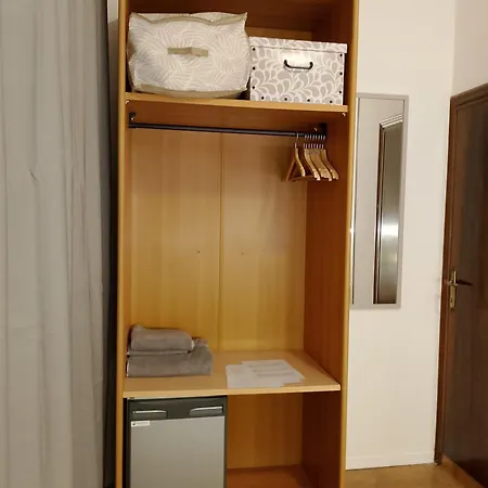 Oda ve Kahvaltı Alloggi Adamo Venice 2*