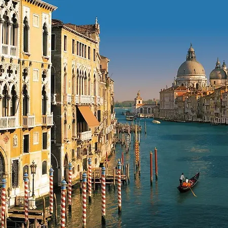 Oda ve Kahvaltı Alloggi Adamo Venice